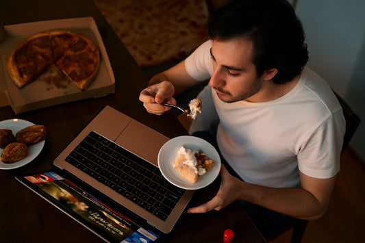 Why Eating in Front of the TV Makes You Eat More